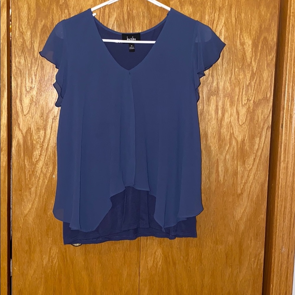 navy short sleeved blouse